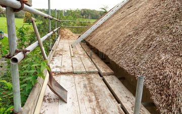 advantages of Collingbourne Ducis thatch roofing